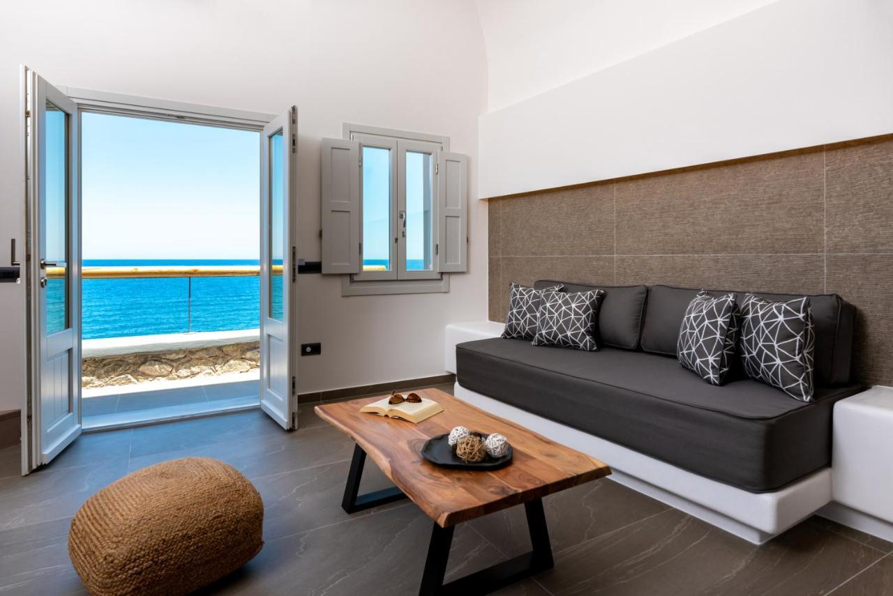 Neoma Luxury Suites Karterados  Exterior photo