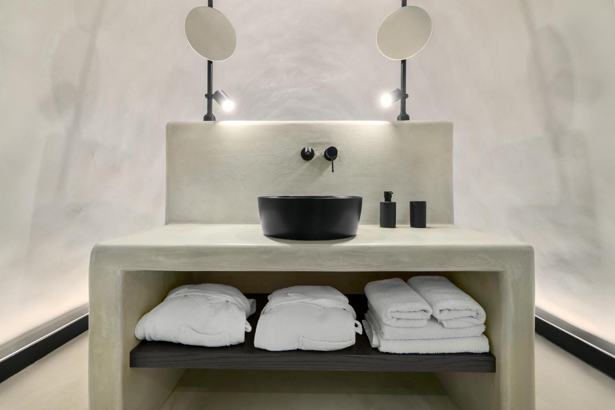 Neoma Luxury Suites Karterados  Exterior photo